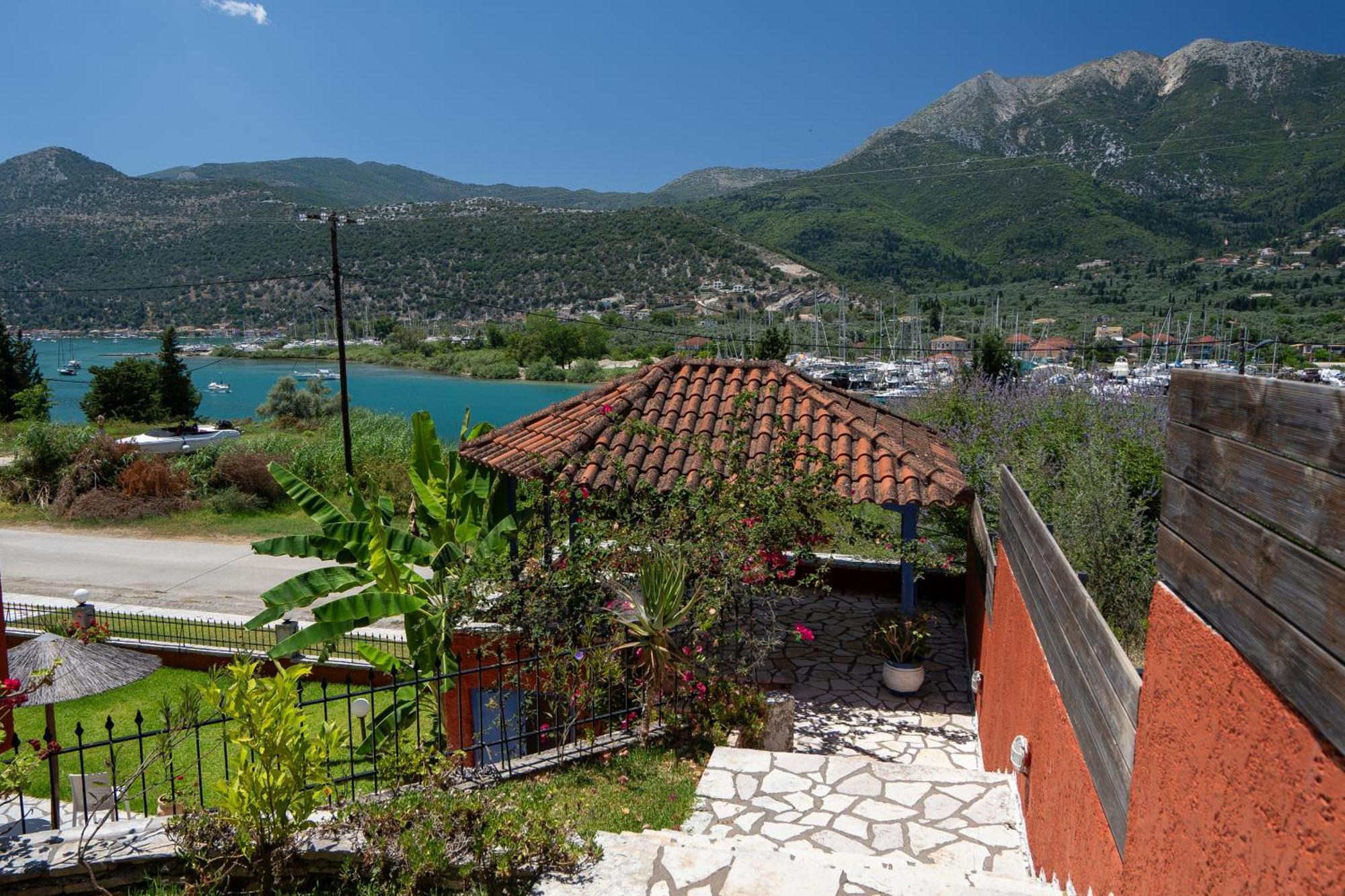 Vliho Bay Boutique Hotel Geni  ภายนอก รูปภาพ
