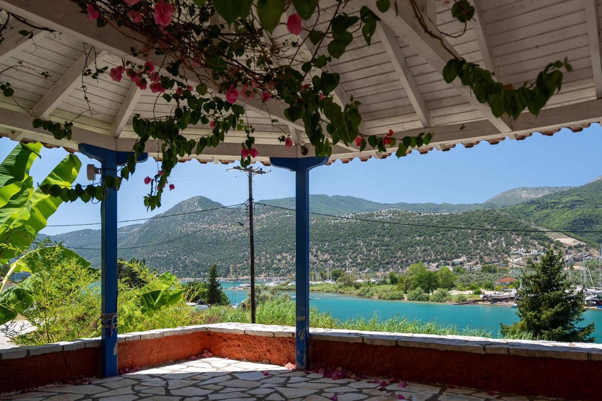 Vliho Bay Boutique Hotel Geni  ภายนอก รูปภาพ