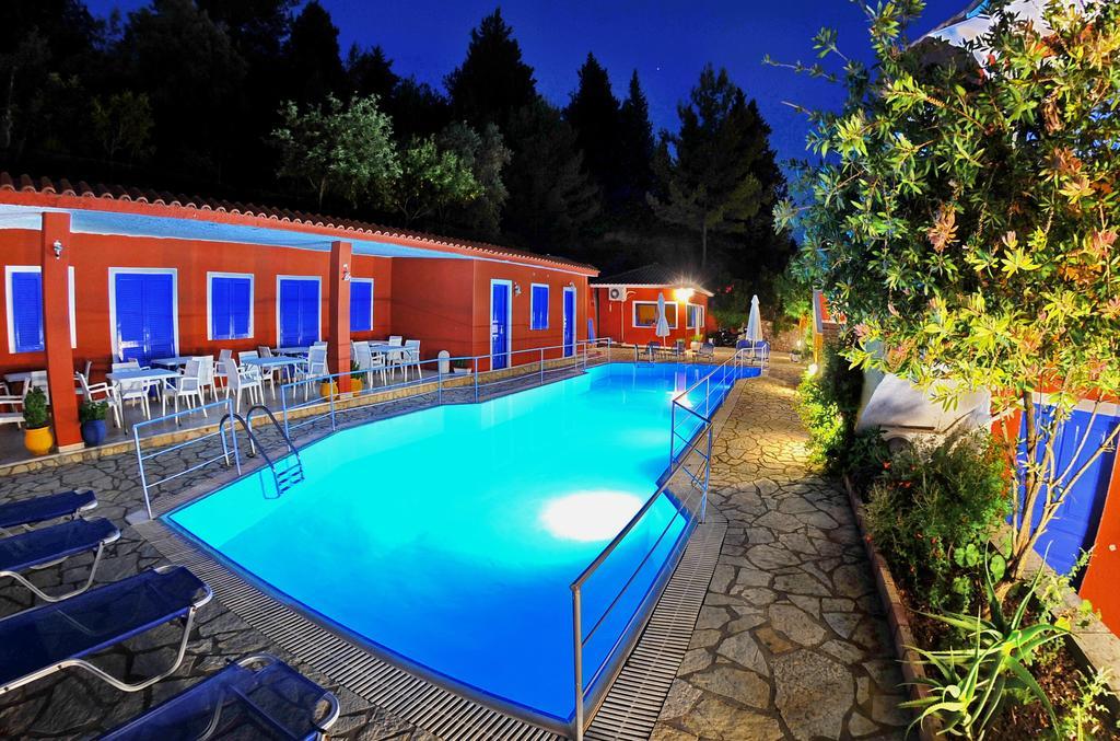 Vliho Bay Boutique Hotel Geni  ภายนอก รูปภาพ